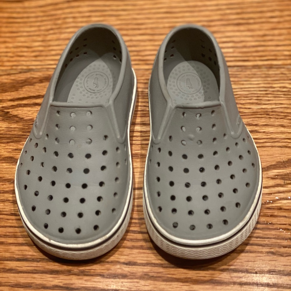 Native Miles Children’s Water-friendly Shoes C9